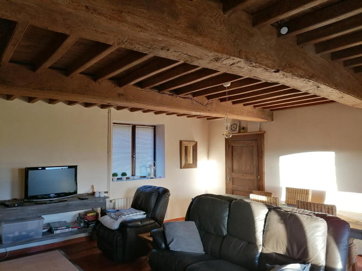Bed and Breakfast Le Noyer Rougnat Exterior foto