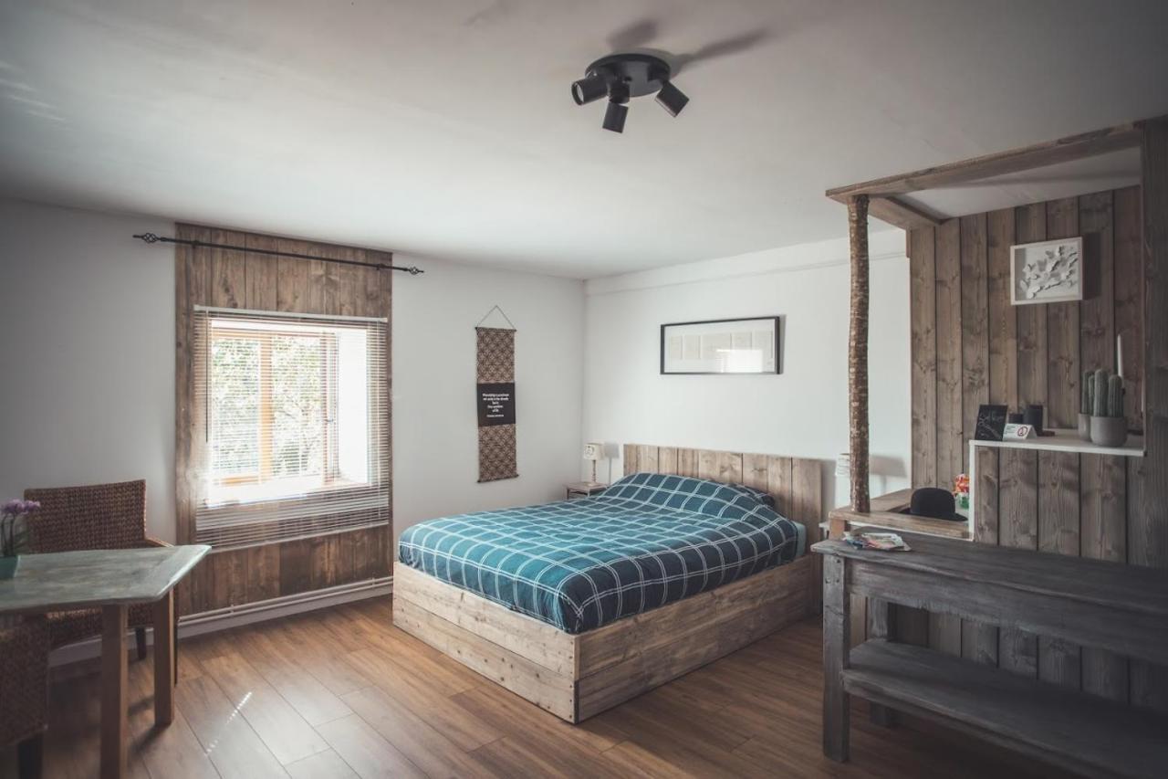 Bed and Breakfast Le Noyer Rougnat Exterior foto